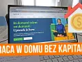 Jak dorobić w domu? Na ekranie laptopa strona Upwork, platforma do pracy zdalnej. Obok ikona domu z monetą - symbol zarobku bez kapitału.