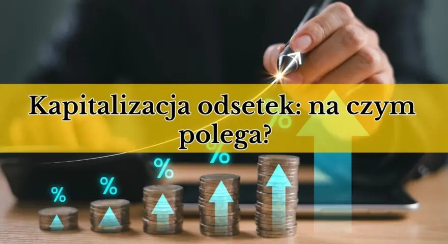 Stosy monet rosną, symbolizując kapitalizację odsetek i wzrost finansowy. Strzałka w górę wskazuje na sukces.